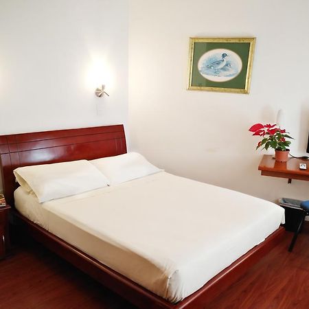 Teusaquillo Boutique Hotel Bogota Bagian luar foto