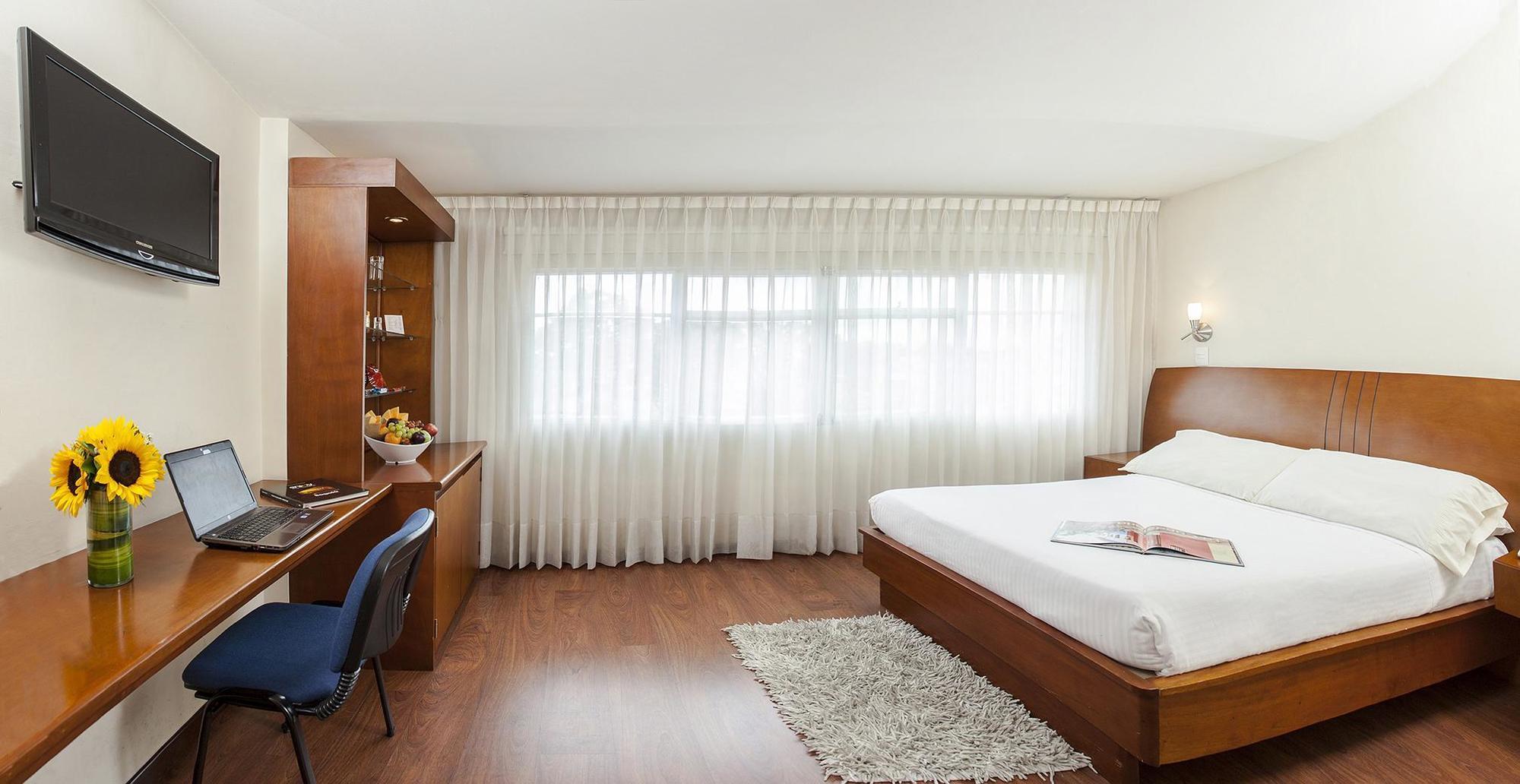 Teusaquillo Boutique Hotel Bogota Bagian luar foto