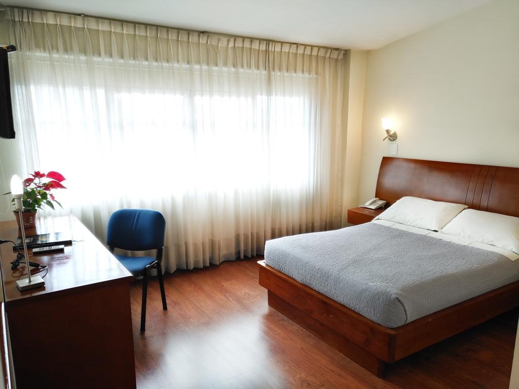 Teusaquillo Boutique Hotel Bogota Bagian luar foto