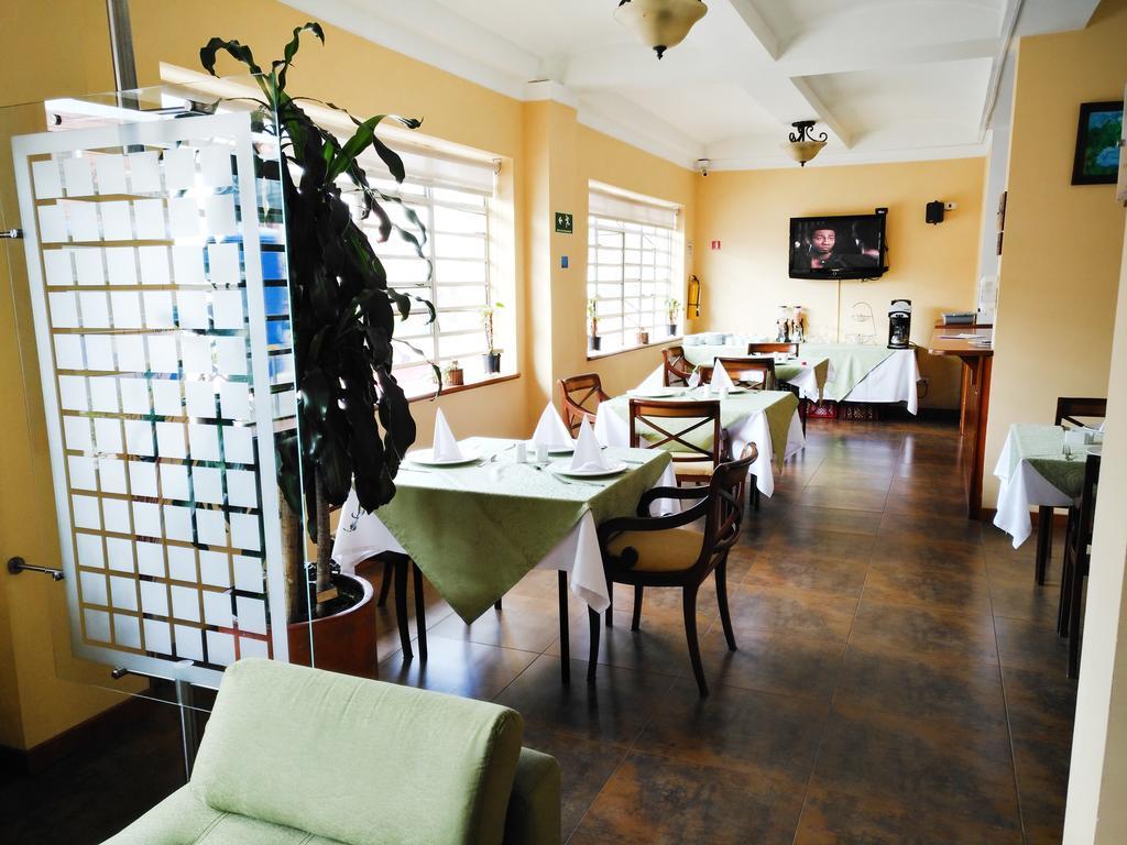 Teusaquillo Boutique Hotel Bogota Bagian luar foto