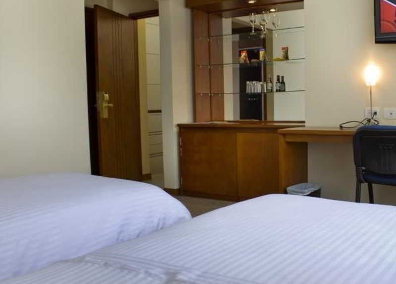 Teusaquillo Boutique Hotel Bogota Bagian luar foto